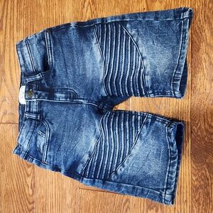 Boys denim shorts - Size 8